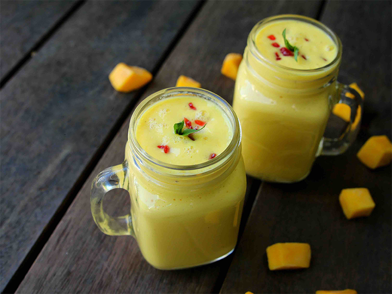 mango-lassi
